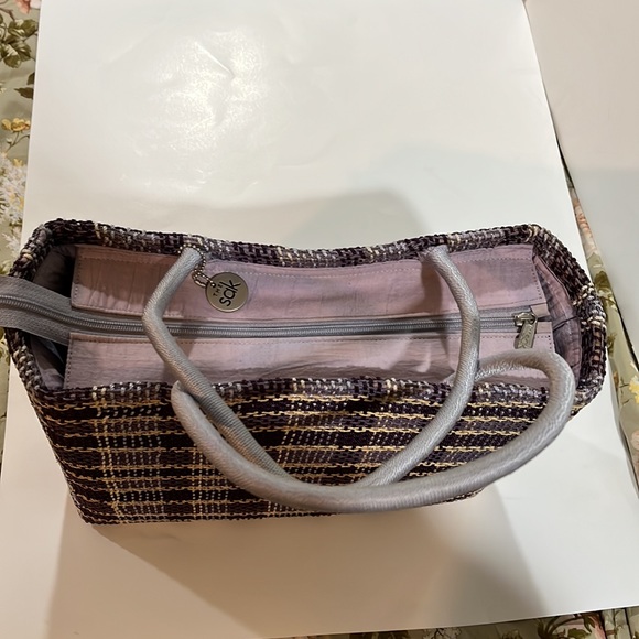 The Sak Handbag - Picture 11 of 12